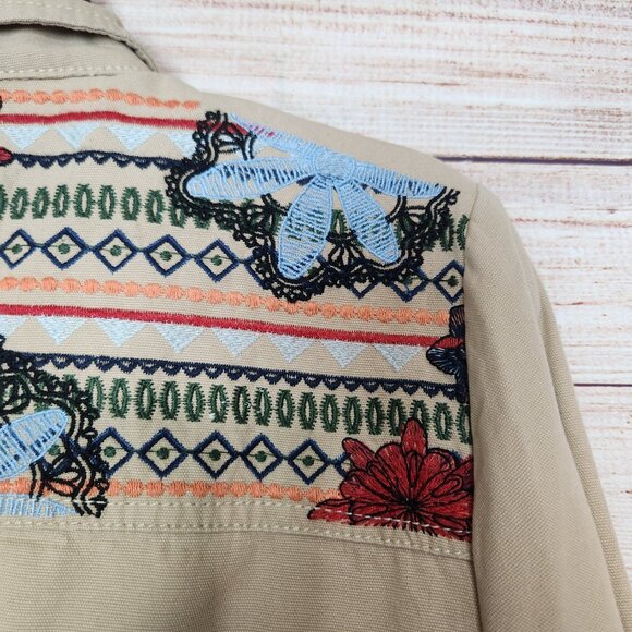 NWT Monroe & Main Women's Brown Button Embroidered Back Military Style Jacket M - Picture 14 of 16
